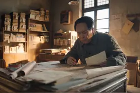 毛泽东的五大爱将，仅有一次聚首，却主导了彪炳军史的淮海战役图片