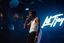 四月份值得一听的HipHop专辑全在这儿了，帮大家整理好了图片