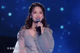 江苏双十一亮点多：李沁生图似在逃公主，吉克隽逸舞台大胆卸全妆图片