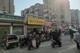 聊城育新街人气较高商贩图片
