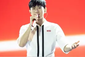 娱乐圈大乱，张杰入职上海大学表演，是自我沉淀还是要正式转型？图片