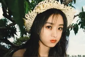 女明星草帽造型盘点，赵丽颖杨幂刘亦菲热巴李沁郑爽等图片