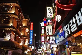 韩国青年，为买房“献出灵魂”图片