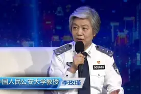 李玫瑾：宝宝睡醒后有这3种表现，暗示大脑发育快，将来智商很高图片