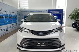 到店体验丰田赛纳，颜值耐看空间大，咨询价格后，宁愿选五菱凯捷图片