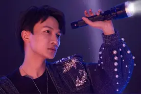 芒果头条丨歌手周深，宝藏男孩终于藏不住了图片