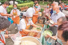 让老年人在家门口就能享用健康可口的饭菜——重庆老年助餐调查图片