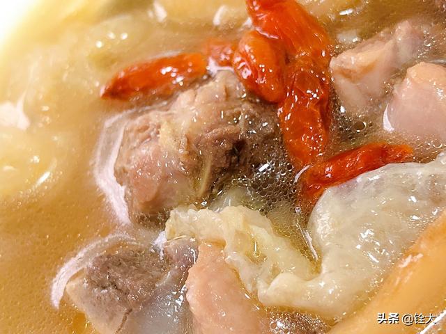 花胶人参老鸡 请求出错，状态码:0内容: