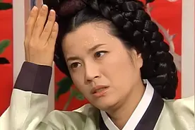 大长今原著韩尚宫身受剪刀周牢刑，临终才知道长今是明伊的女儿图片