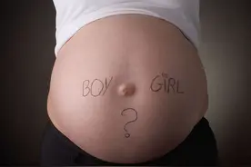 怀的是男孩还是女孩，看孕妈肚脐“凹凸”就知道？科学解释在这里图片