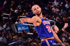 强强对话！铁索难奏效，库里里程碑之战40+4+5，勇士大胜公牛图片