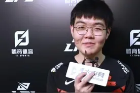 369坦白：已经把微博卸了，完全不敢看微博对自己的舆论图片