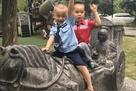 南阳市采取多种举措确保“五一”假期旅游市场平稳、安全和有序------云上旅游和错峰旅游成为新亮点图片