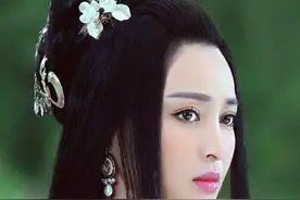 “最美太后”甘婷婷，颜值不输朱茵的她，却是演艺圈的一股清流图片