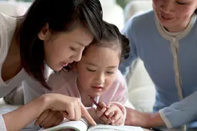 小学是尖子生，初中变成差生，班主任：大多是这4个原因图片