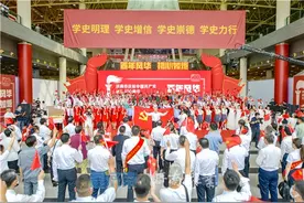 MV|济南唱响忠诚合音，向党深情表白图片