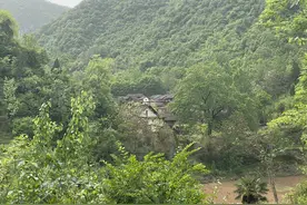 湖北深山里，居然藏着400余年的古村，犹如世外桃源图片