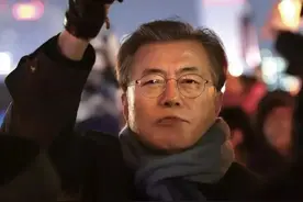 勇者文在寅图片