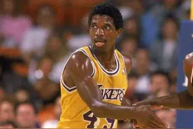 禁欲38年，直到退役都是处男，揭秘NBA自制力超强的铁人AC格林图片