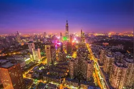 江苏13市女性人口比例：连云港、徐州等6市男多女少图片