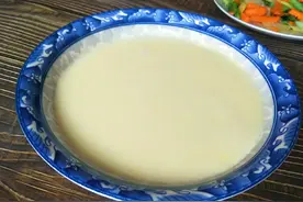 破壁机食谱，奶香玉米汁，这样做简单方便，香浓好喝，午餐必备图片