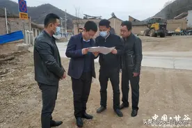 葛彦迪深入乡镇督查脱贫攻坚和基层党建工作图片