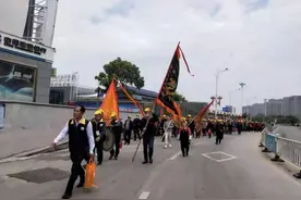 福建省政协特邀委员谢铭洋与两岸妈祖宫庙“云端”共庆妈祖诞辰图片
