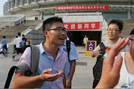 为考清华复读8年的“高考疯子”，被北大录取也不上，现状如何？图片