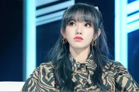 可少女可御姐，程潇的脸是开了特效吗？图片