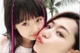 《乘风破浪的姐姐》中一些女星的孩子，郑希怡女儿的眉毛太洋气了图片