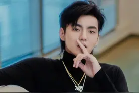 加拿大男网红骂吴亦凡：加拿大男人多数是好的，老鼠屎坏了一锅粥图片