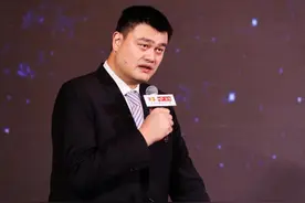 自己是中国人，为啥女儿却是美国国籍？姚明的回答让人佩服！图片