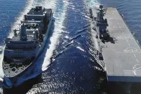 千军万马过海峡，我军有“台海大巴”和“台海中巴”图片