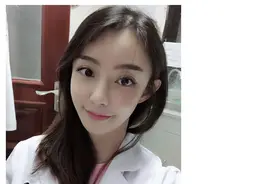 女医生飞奔抢救晕倒抽搐保安，三观超正的新时代女性，最美图片