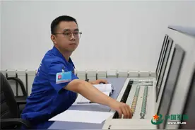 毕业一年就当电气系统指挥，这个博士不简单图片