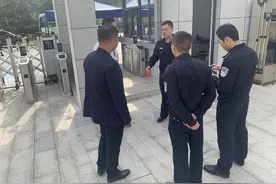 东莞松山湖一学校因保安员未持证上岗被罚图片