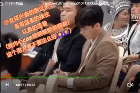 李易峰招手给小女孩签名，把温柔刻到骨子里的人值得被爱图片