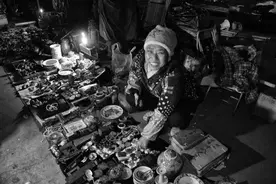 西安隐秘“鬼市”，半夜一点开始天亮结束，到底是卖什么东西的？图片