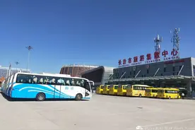五一出行推荐：赤壁悬流图片