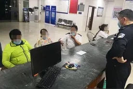 东莞16岁少年与父母吵架负气流浪近一个月，民警想尽了办法助其回家图片