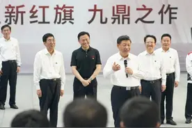 鉴往知来——跟着总书记学历史丨走进新中国汽车工业的摇篮图片