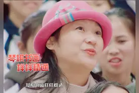 中学生想学文化课，母亲却逼着拉提琴，网友：这样的家长让人无语图片