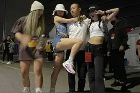 宠妻人设塌了！GAI大尺度“聊骚”女性实锤，女方称有证据非造谣图片