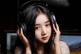 我为什么花了一个月工资就为了买一个耳机，录音棚监听刚需图片