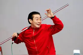乱接代言、吐槽周星驰、利用追悼会炒作，六小龄童到底怎么了？图片