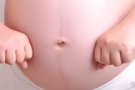 孕妈肚脐是凹还是凸，暗示着胎儿性别？其中奥妙原来是这样视频封面