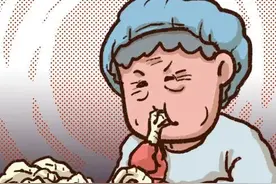 我可不是危言耸听，是真的有很多人觉得“无骨鸡爪是老奶奶啃的”图片