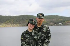 纸短情长，来看兵哥哥的深情告白图片