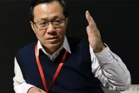 知名娱记曝卓伟糗事，偷拍阿娇被拖往楼梯毒打，成猪头丙送往医院图片