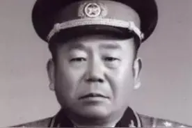 开国将帅（178）中将毕占云图片